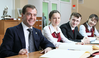 Студентов заставят поработать на родине Студентов заставят поработать на родине