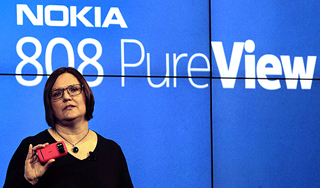 Смартфон Nokia получил гигантскую камеру Смартфон Nokia получил гигантскую камеру