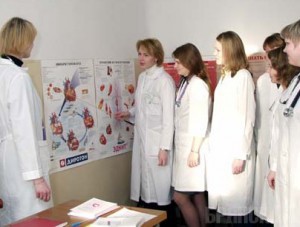 Направления в медицинские вузы получили 125 брянцев