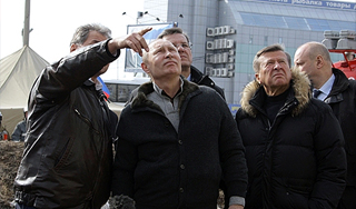 Путин приказал расселить взорванный дом Путин приказал расселить взорванный дом