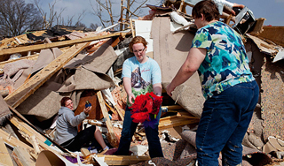 Торнадо-убийца пронесся над США Торнадо-убийца пронесся над США