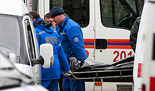 Московский школьник повесился у себя дома Московский школьник повесился у себя дома