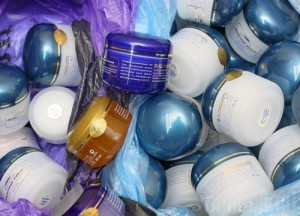 Женская косметика не прошла таможенный контроль