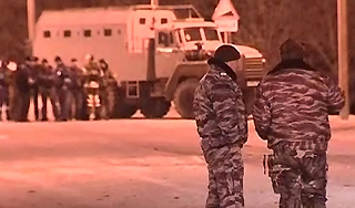 Смертница взорвала российских полицейских Смертница взорвала российских полицейских