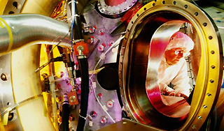 Россия поможет создать термоядерный реактор Россия поможет создать термоядерный реактор