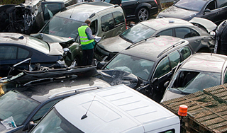 В ДТП под Москвой разбиты более 35 машин В ДТП под Москвой разбиты более 35 машин