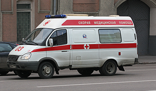 Полицейский летел от бандитов четыре этажа Полицейский летел от бандитов четыре этажа