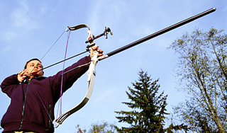 Подростка застрелили из лука в Бурятии Подростка застрелили из лука в Бурятии