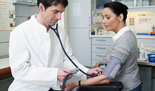 Поликлиники заставят работать по субботам Поликлиники заставят работать по субботам