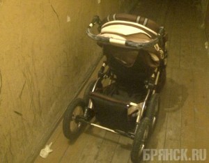 С коляски похищенного ребенка сняли отпечатки пальцев