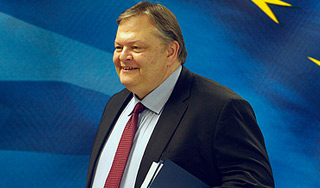 Министр финансов Греции подал в отставку Министр финансов Греции подал в отставку