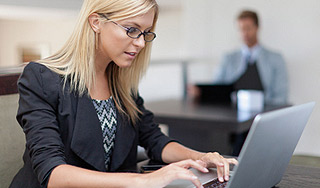 На что тратят россияне рабочее время На что тратят россияне рабочее время