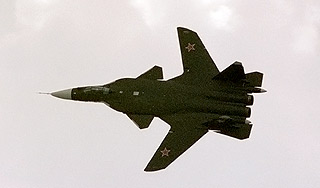 Военным летчикам увеличат сроки службы Военным летчикам увеличат сроки службы