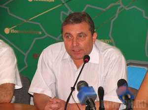 Начальник управления соцзащиты получил строгий выговор Начальник управления социальной защиты населения Владимир Лабекин