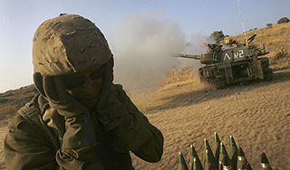 Сирия открыла огонь по соседней стране Сирия открыла огонь по соседней стране