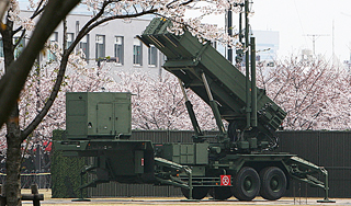 Япония поворачивает Patriot в сторону КНДР Япония поворачивает Patriot в сторону КНДР