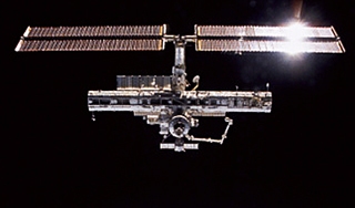 На МКС эвакуировали космонавтов На МКС эвакуировали космонавтов