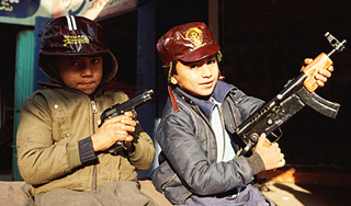 В армию против Асада набирают детей В армию против Асада набирают детей