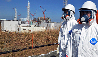 АЭС выбросила смертельную дозу радиации АЭС выбросила смертельную дозу радиации
