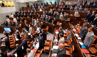 Совет Федерации пропустил закон о партиях Совет Федерации пропустил закон о партиях