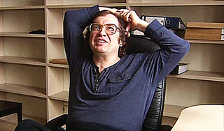 Мавроди прячется от приставов в квартире Мавроди прячется от приставов в квартире