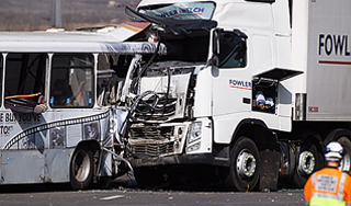 Восемь шахтеров погибли в крупном ДТП Восемь шахтеров погибли в крупном ДТП