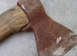 Зачитали приговор женщине, зарубившей топором сожителя