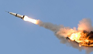 КНДР пустила ракеты для уничтожения судов КНДР пустила ракеты для уничтожения судов