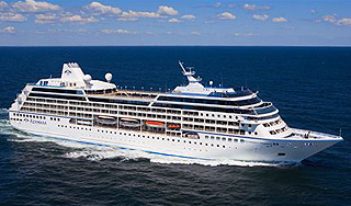 У Филиппин вспыхнул лайнер с россиянами У Филиппин вспыхнул лайнер с россиянами