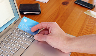 Похищены данные карт MasterCard и Visa Похищены данные карт MasterCard и Visa