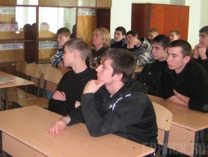 В Новозыбкове закрыли единственную вечернюю школу