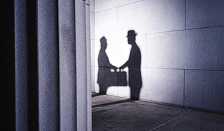 Голландский дипломат оказался шпионом Голландский дипломат оказался шпионом