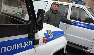 Полицейский воровал еду в гастрономе Полицейский воровал еду в гастрономе