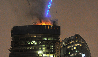В столице вспыхнул небоскреб "Москва-Сити" В столице вспыхнул небоскреб "Москва-Сити"