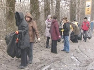 Более 100 тысяч человек приняли участие в субботнике