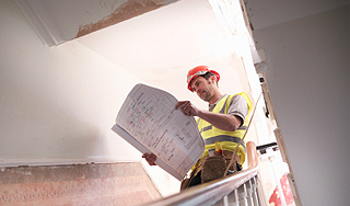 Найденный в Петербурге клад хотели украсть Найденный в Петербурге клад хотели украсть