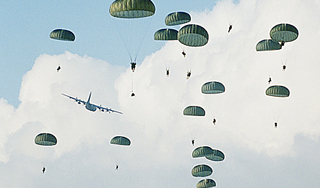 Под Рязанью разбился курсант-десантник Под Рязанью разбился курсант-десантник