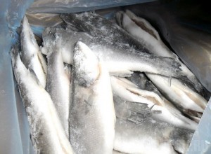 Свыше 19 тонн замороженной рыбы вернули поставщикам
