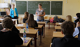 Школьники Москвы провалили пробный ЕГЭ Школьники Москвы провалили пробный ЕГЭ