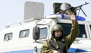 Боевики пытались сорвать майские праздники Боевики пытались сорвать майские праздники