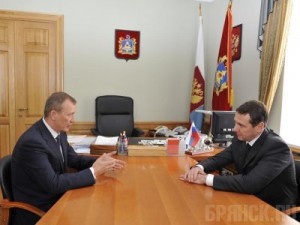 На встрече с Олегом Говоруном Денин посетовал на погоду