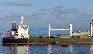 Вандалы потопили сухогруз на Камчатке Вандалы потопили сухогруз на Камчатке