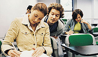 Cтудентов уличили в списывании Cтудентов уличили в списывании