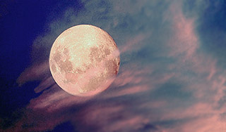 Россия готовит робота для лунной гонки Россия готовит робота для лунной гонки