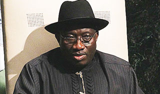 Боевики угрожают съесть президента Нигерии Боевики угрожают съесть президента Нигерии