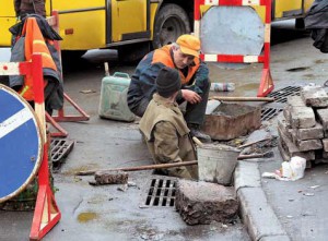 В Унече начались масштабные ремонты домов и дорог