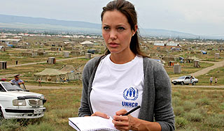 Анджелину Джоли повысили в ООН Анджелину Джоли повысили в ООН