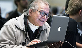 Выпущены духи с запахом ноутбука MacBook Выпущены духи с запахом ноутбука MacBook