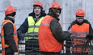 На Рублевке поймали десятки мигрантов На Рублевке поймали десятки мигрантов