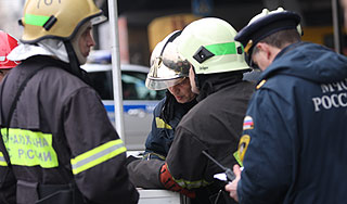 Под Самарой рухнул автомобильный мост Под Самарой рухнул автомобильный мост